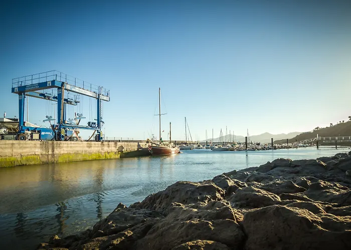 Bellevue Aquarius * 卡门港